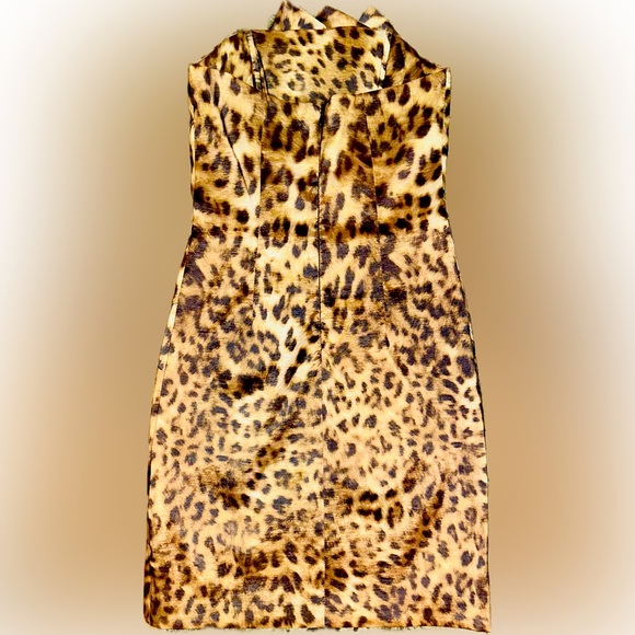 Arden B SZ XS animal print mini dress, 3 pleats at the neckline, bust 28”-30” - Picture 4 of 4